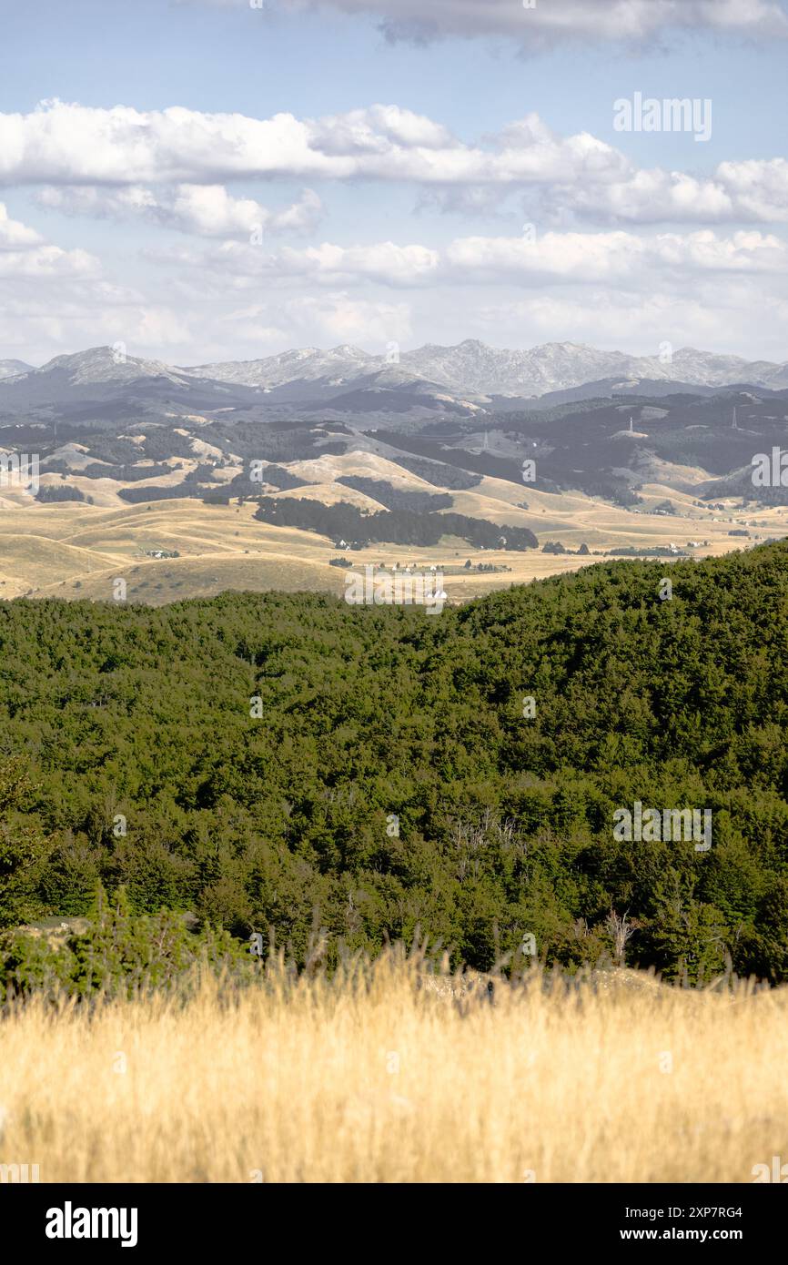 Route beautiful scenic from hi-res stock photography and images - Alamy