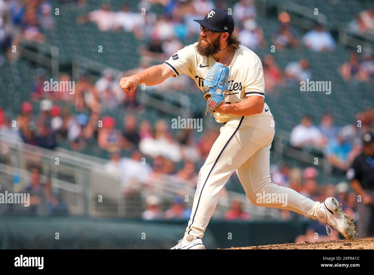 Minneapolis, Minnesota, USA. 4th Aug, 2024. Minnesota Twins relief pitcher RANDY DOBNAK (68) during a MLB baseball game between the Minnesota Twins and the Chicago White Sox at Target Field. The twins won 13-7. The White Sox lost their 20th straight game. (Credit Image: © Steven Garcia/ZUMA Press Wire) EDITORIAL USAGE ONLY! Not for Commercial USAGE! Credit: ZUMA Press, Inc./Alamy Live News Stock Photo