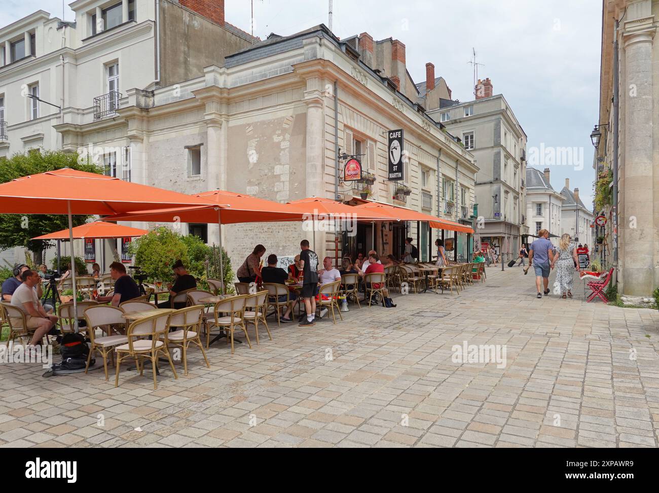 Angers, historisches Zentrum, Restaurant-Terrasse // Angers, historic Center, Restaurant Stock Photo