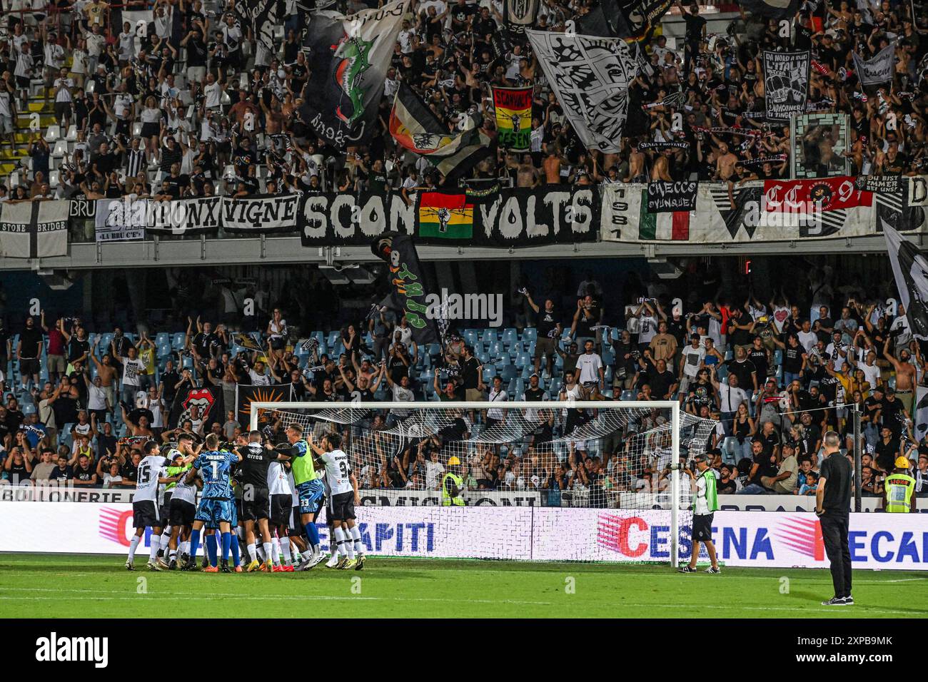 Fanion Cesena FC – Italie – Wimpel Calcio – Pour Supporters
