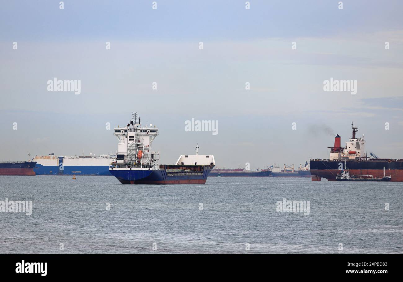Large Container Ship anchored in Singapore Strait Stock Photo - Alamy