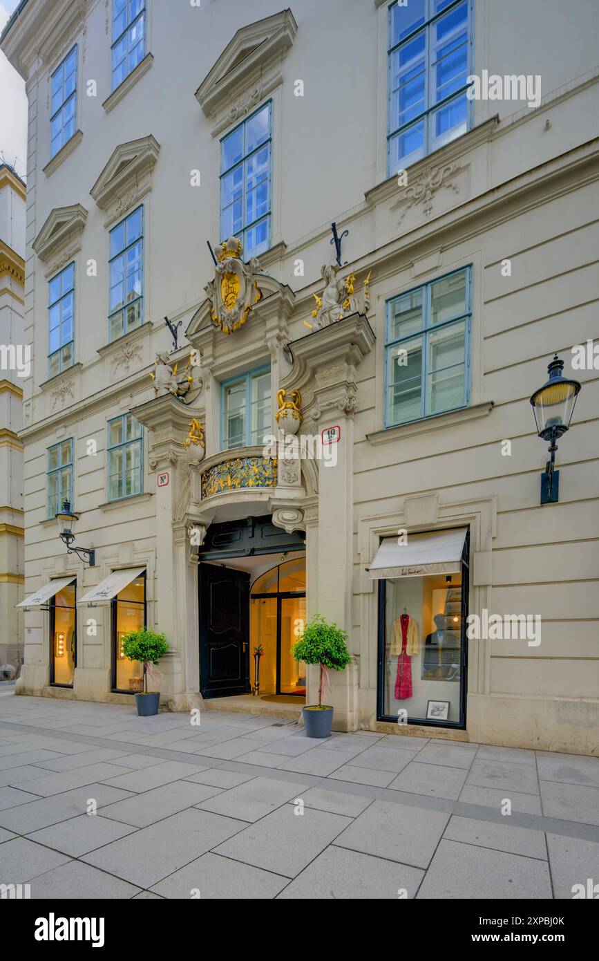 Wien, Herrengasse, ehemaliges Hotel Klomser // Vienna, former Klomser Hotel *** Vienna, Herrengasse, former Hotel Klomser Vienna, former Klomser Hotel Stock Photo