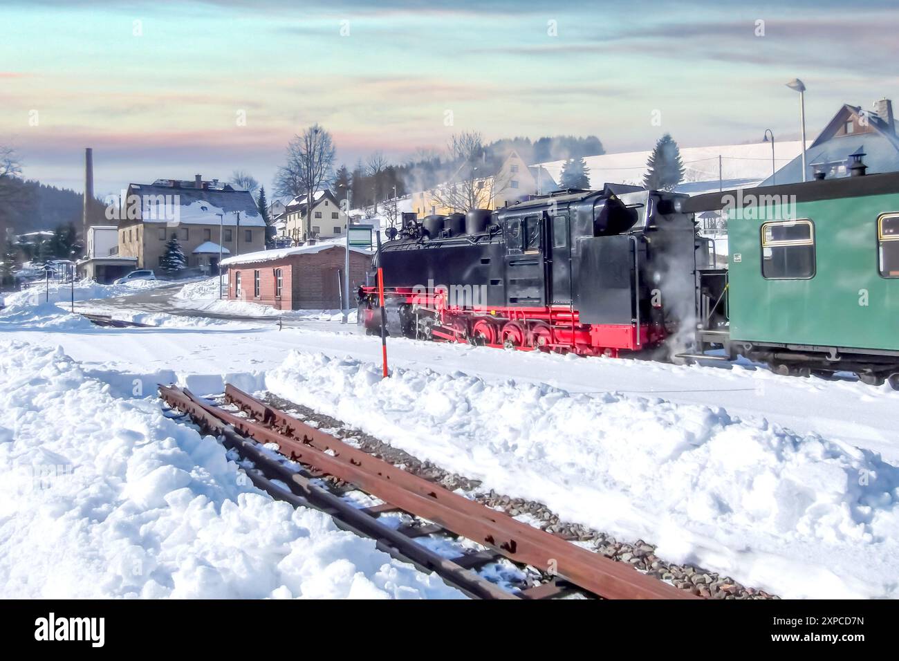 Train Miniature Erzgebirge – Allemagne 1900-1910 – Train + 3 Wagons + Accessoires