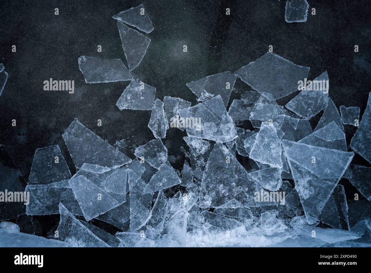 Fragmented shapes hi-res stock photography and images - Alamy