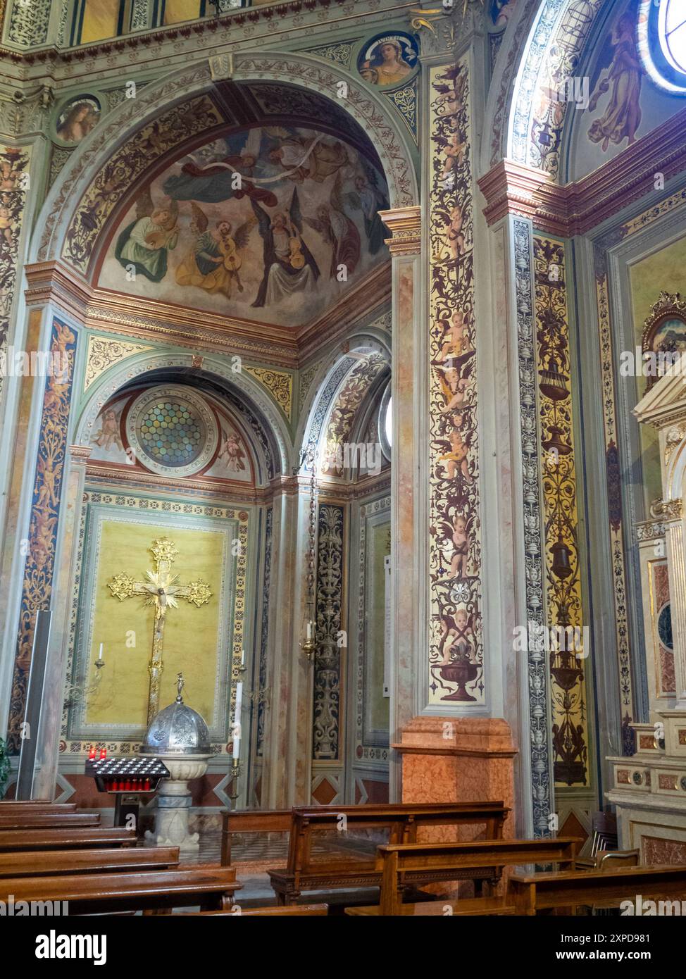 Name mary roman catholic hi-res stock photography and images - Alamy