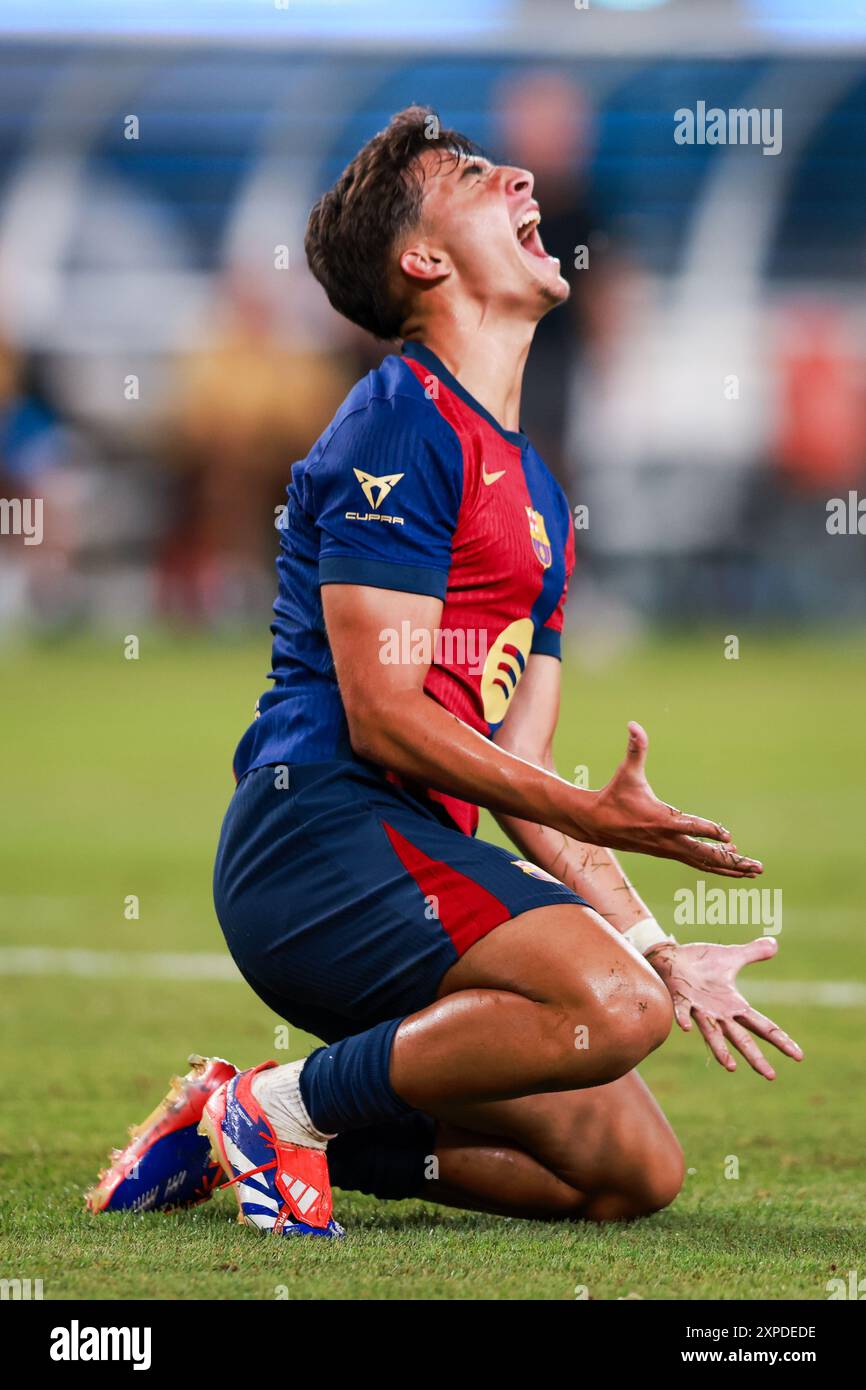 Aug 3, 2024: East Rutherford, NJ, USA; Barcelona midfielder Guille Fernandez (7) expresses frustration after missing a goal in an international friend Stock Photo