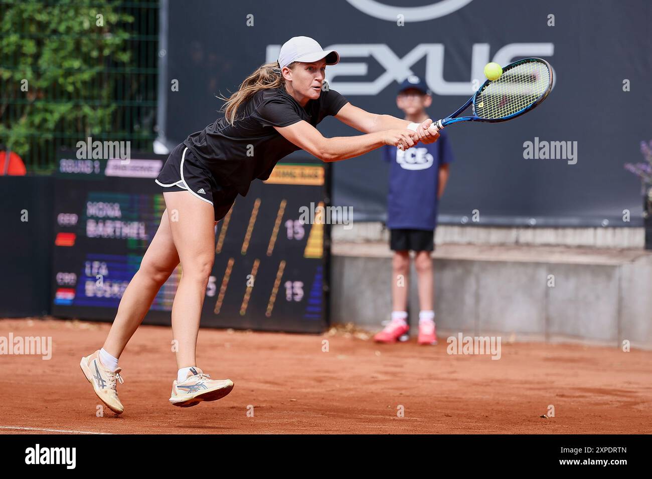 Hamburg, Hamburg, Germany. 5th Aug, 2024. Lea Boskovic (CRO) returns with backhand during the ECE LADIES HAMBURG OPEN - Womens Tennis, WTA125 (Credit Image: © Mathias Schulz/ZUMA Press Wire) EDITORIAL USAGE ONLY! Not for Commercial USAGE! Stock Photo