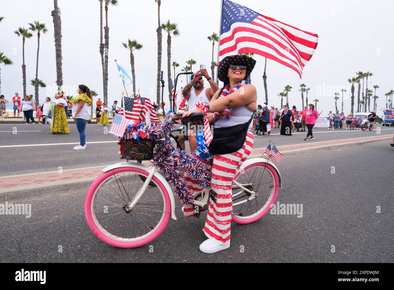 independence day huntington beach