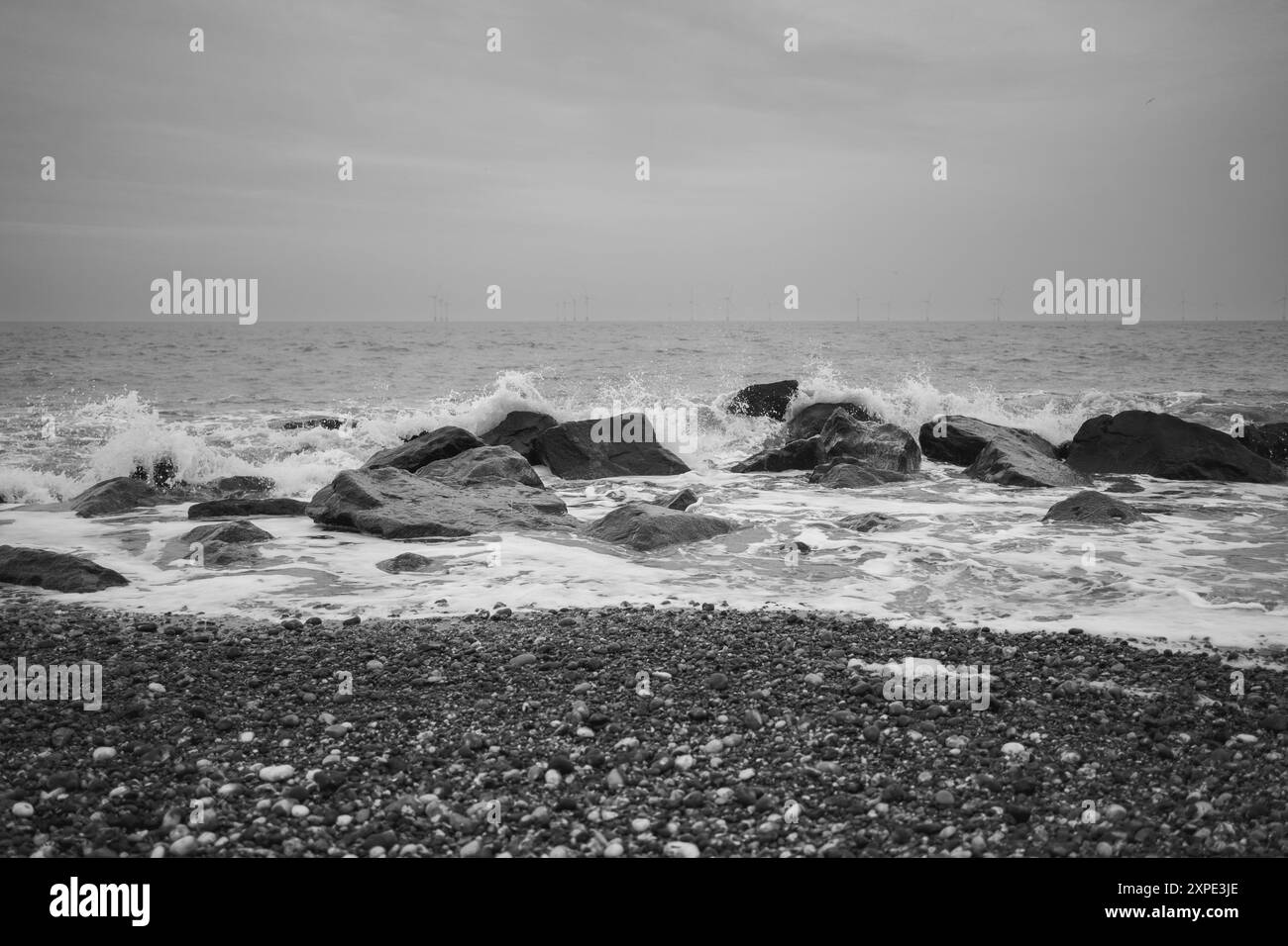 black and white beach scene Stock Photo - Alamy
