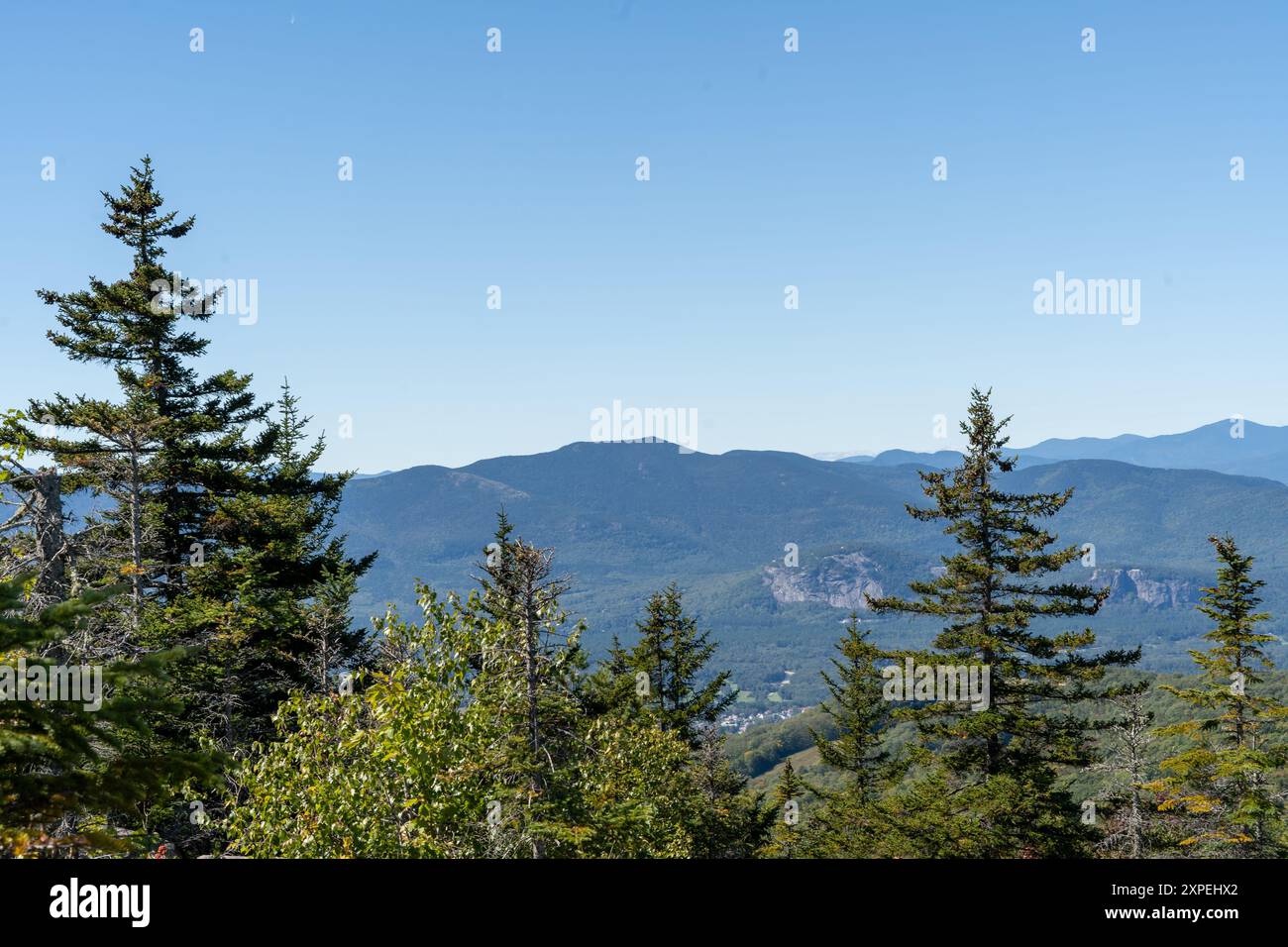 A beautiful view of mountains in White Mountain National Forest Stock ...