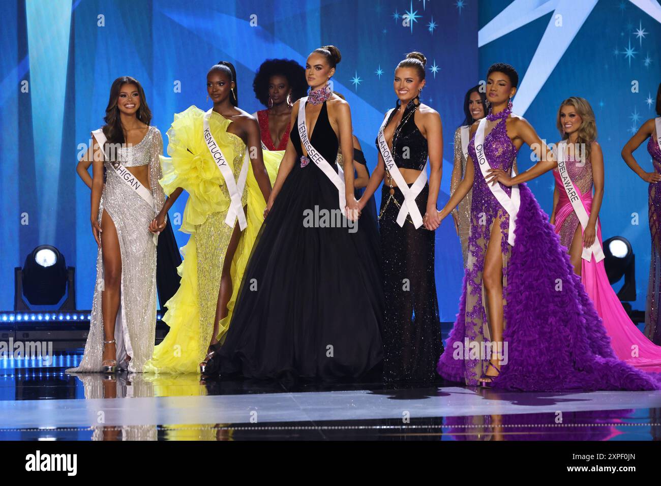 Los Angeles, USA. 05th Aug, 2024. Alma Cooper, Connor Perry, Bella ...