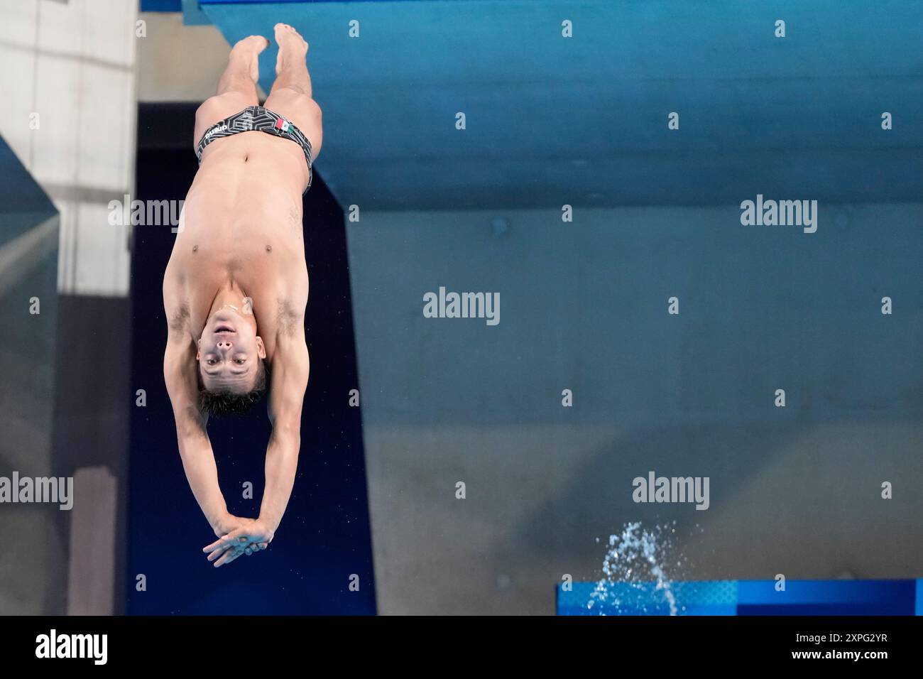 Mexico's Kevin Alexander Munoz Heredia competes in the men's 3m ...