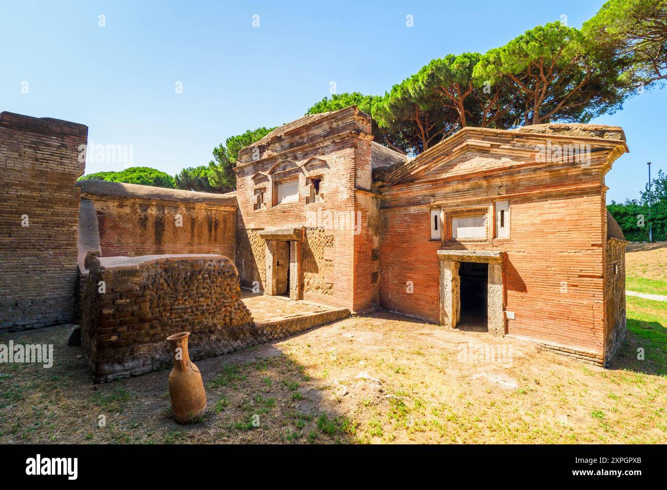 The Necropolis Rome Burial buildings of one or two storey square room, often surrounded by ...