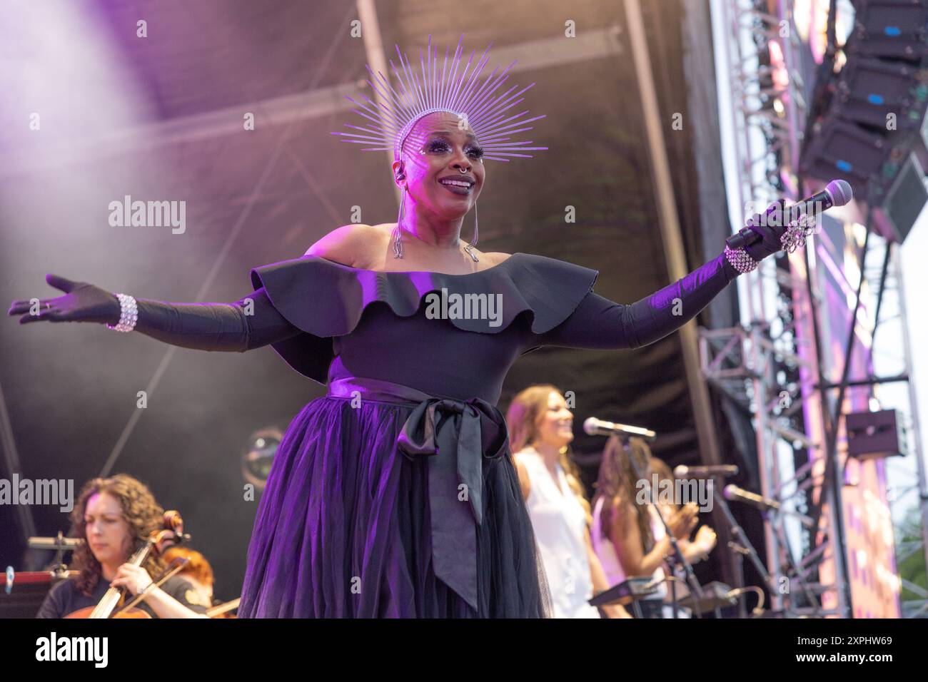 Ministry of sound london hi-res stock photography and images - Alamy