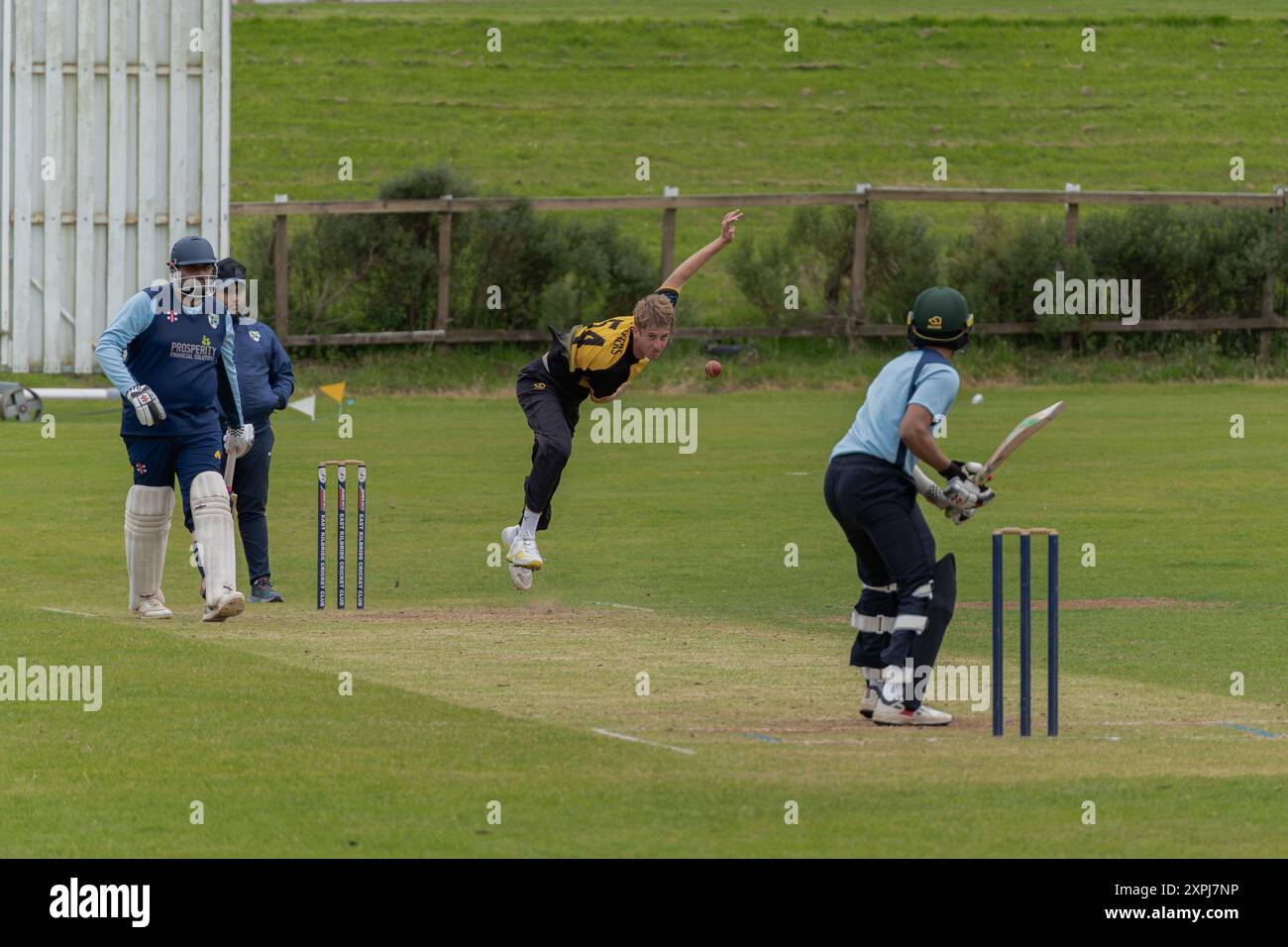 Bowler Running In Bowler running ball hi-res stock photography and images - Alamy