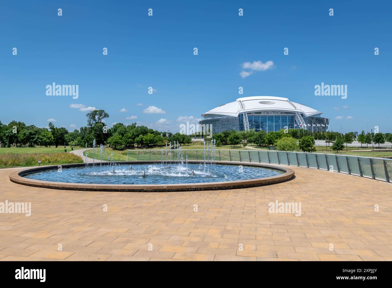 Football stadium hi-res stock photography and images - Alamy