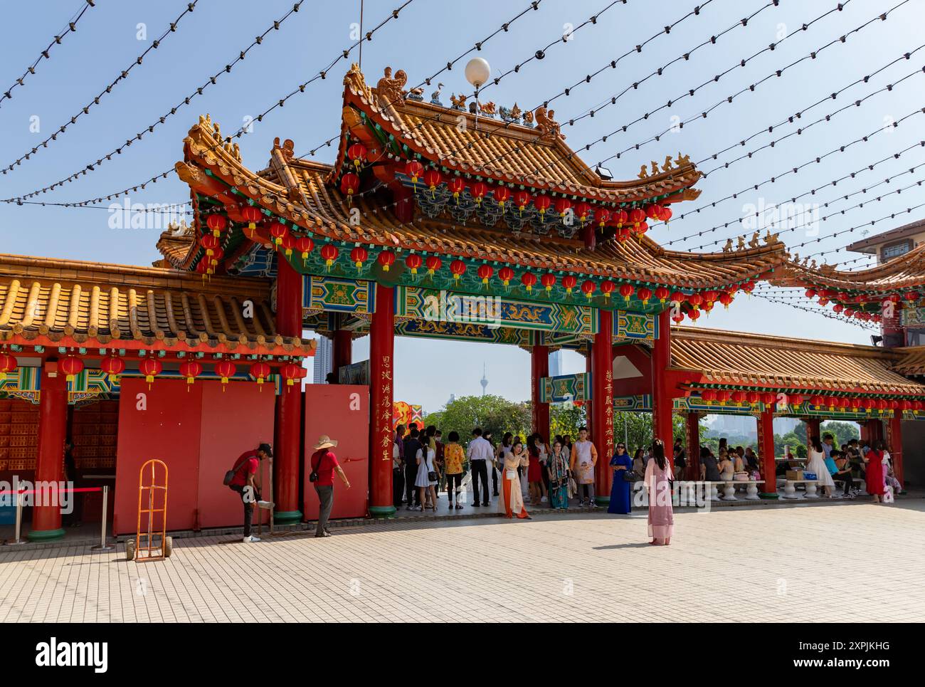 Then hou temple hi-res stock photography and images - Alamy