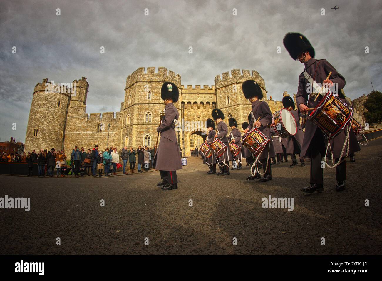 Changing The Guard Windsor Hi res Stock Photography And Images Alamy changing-the-guard-windsor-hi-res-stock-photography-and-images-alamy