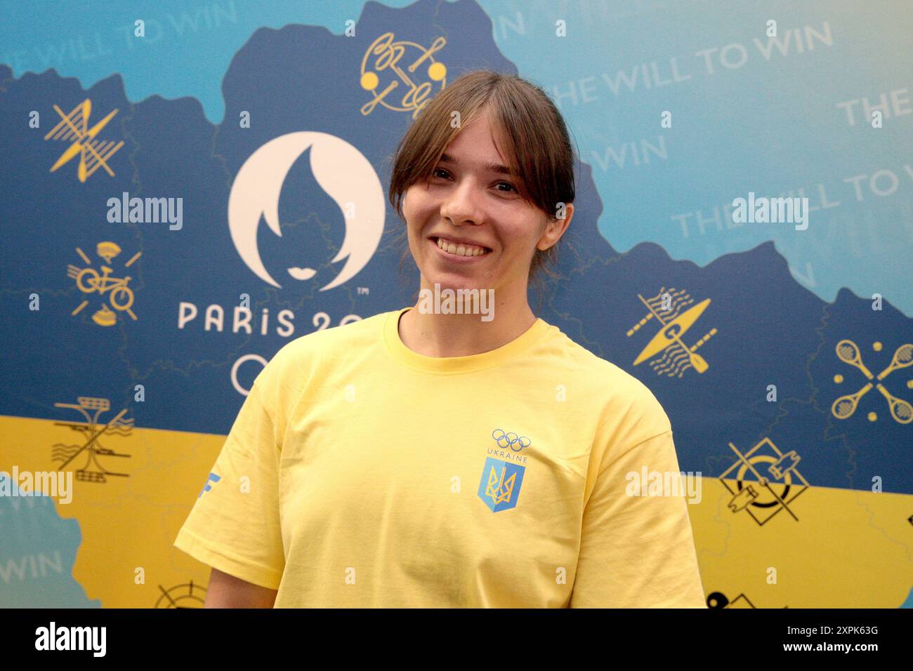 Non Exclusive: KYIV, UKRAINE - AUGUST 2, 2024 - Ukrainian freestyle wrestler Tetiana Sova poses for a photo during the ceremony to see tthe national w Stock Photo