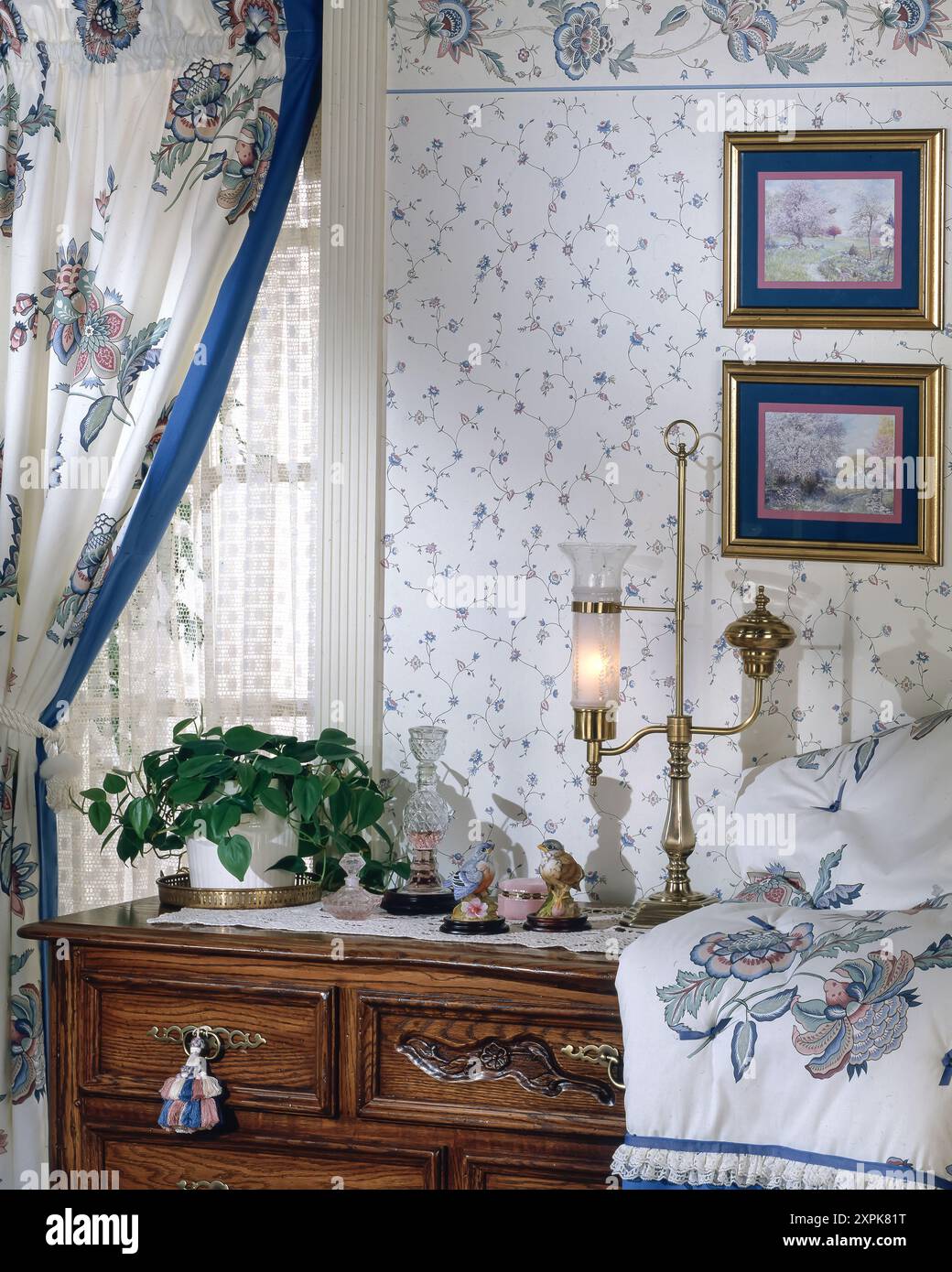 Timeless patterns, retro room interiors with vintage wallpapering Stock ...