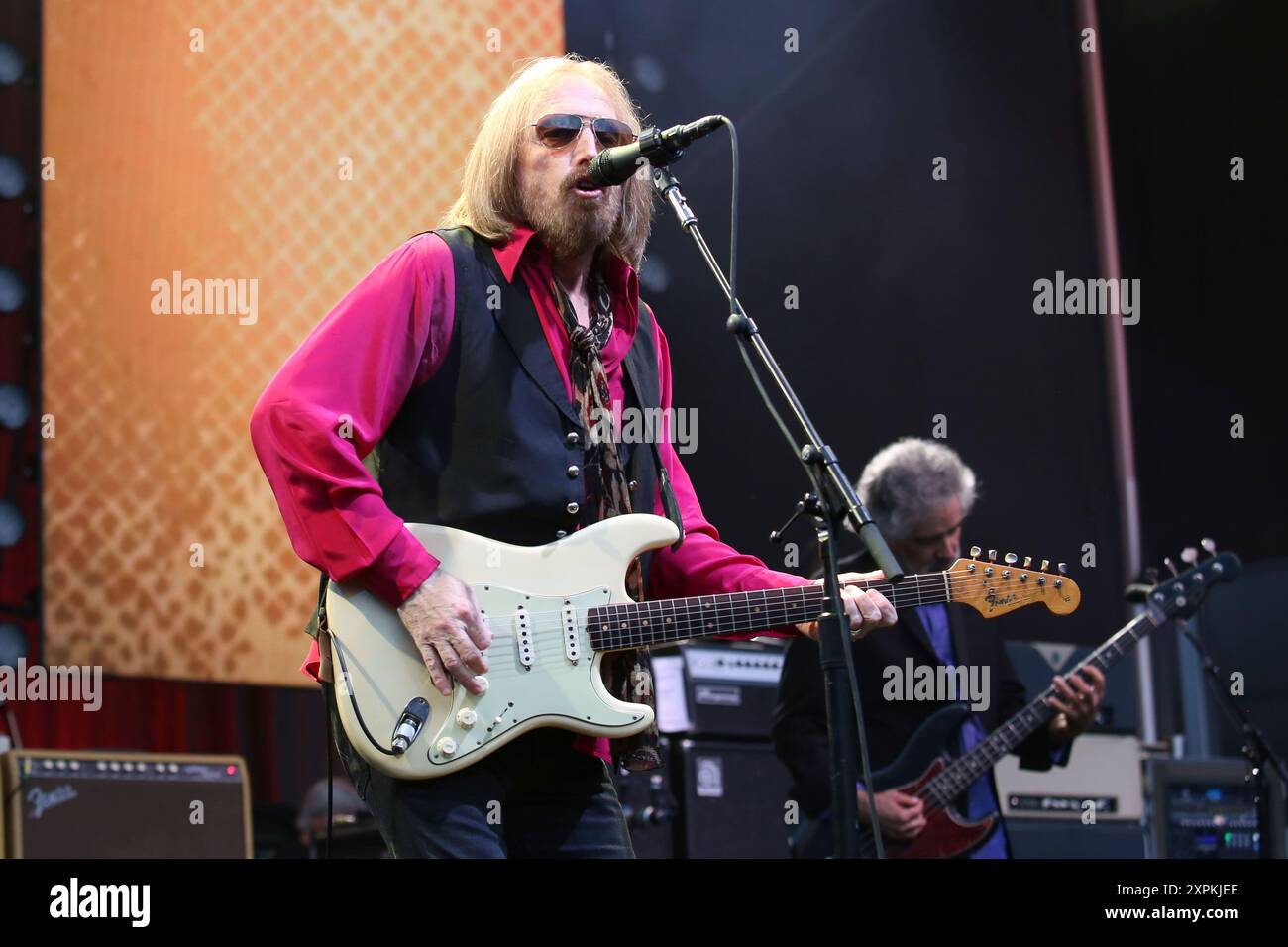 Tom Petty and the Heartbreakers perform in concert at Forest Hills Stadium in Forest Hills, New York. Stock Photo