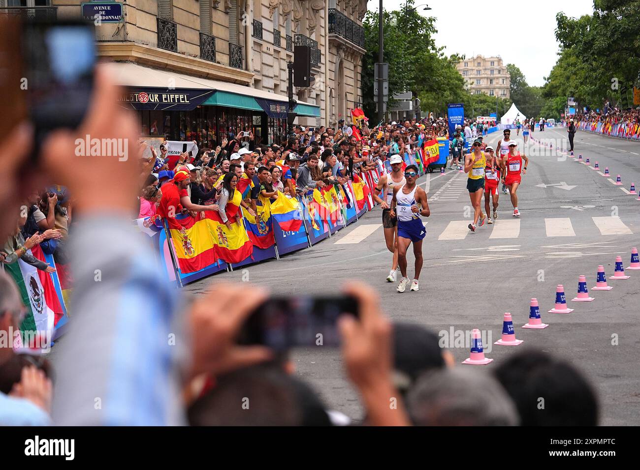 Paris, France. 7th Aug, 2024. Brian Daniel Pintado (front) of Ecuador ...