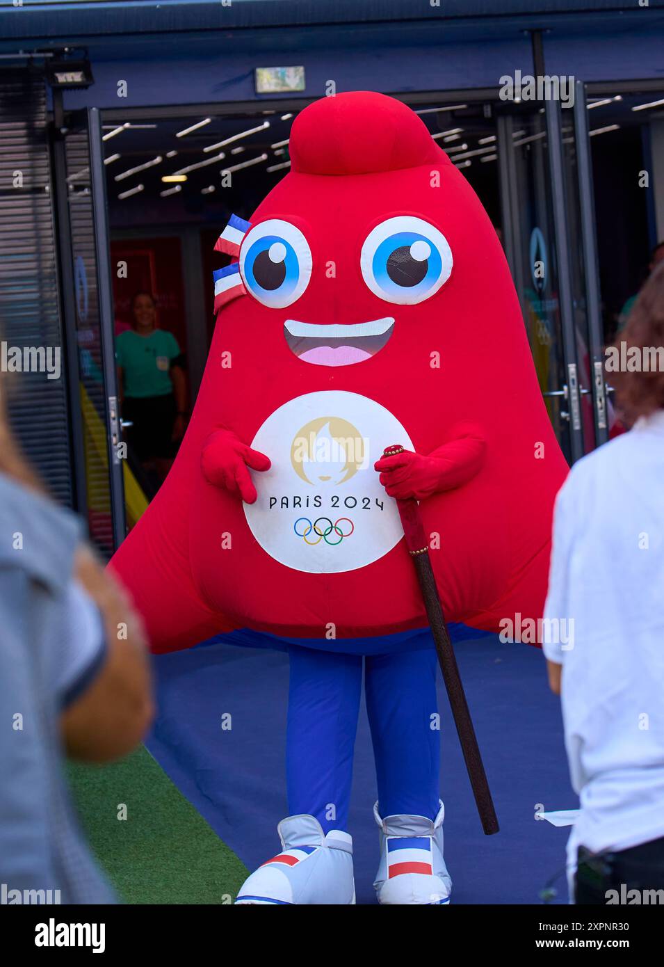 Olympic mascot at the women Olympic semifinal match GERMANY - USA 0-1 n.V. at Stade de Lyon in Lyon  at Aug 6, 2024 in Lyon, France.   Season 2024/2025 Photographer: Peter Schatz Stock Photo