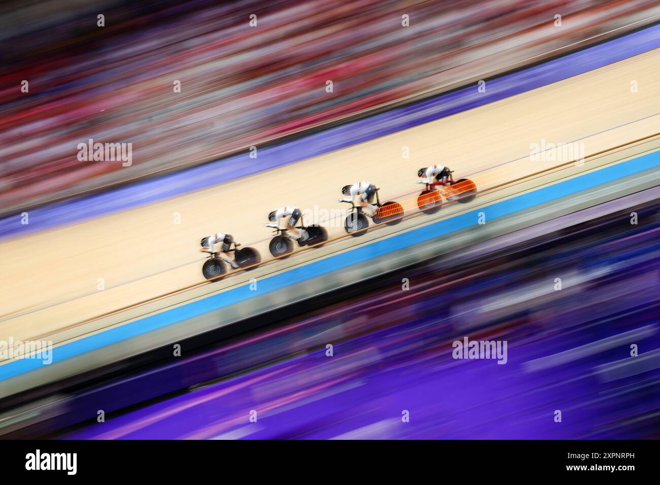 Germany's Franziska Brausse, Laura Suessemilch, Lisa Klein and Mieke Kroeger during the Women's Team Pursuit heats at the at the National Velodrome, Saint-Quentin-en-Yvelines, on the twelfth day of the 2024 Paris Olympic Games in France. Picture date: Wednesday August 7, 2024. Stock Photo