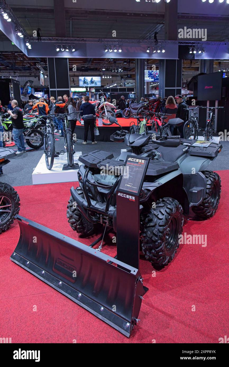Atv 3 wheel hi-res stock photography and images - Alamy