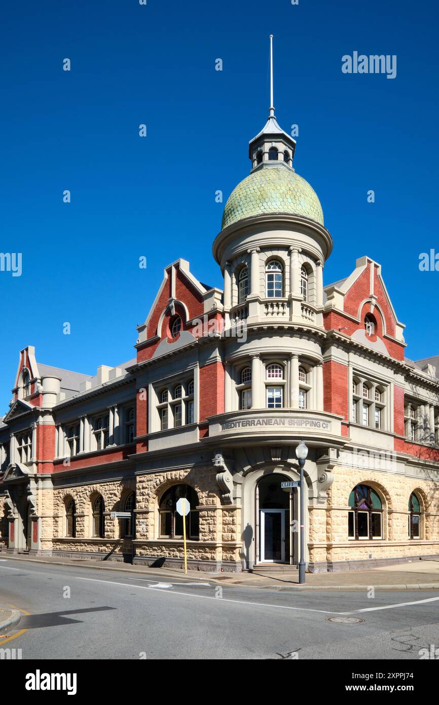 Shipping co hi-res stock photography and images - Alamy