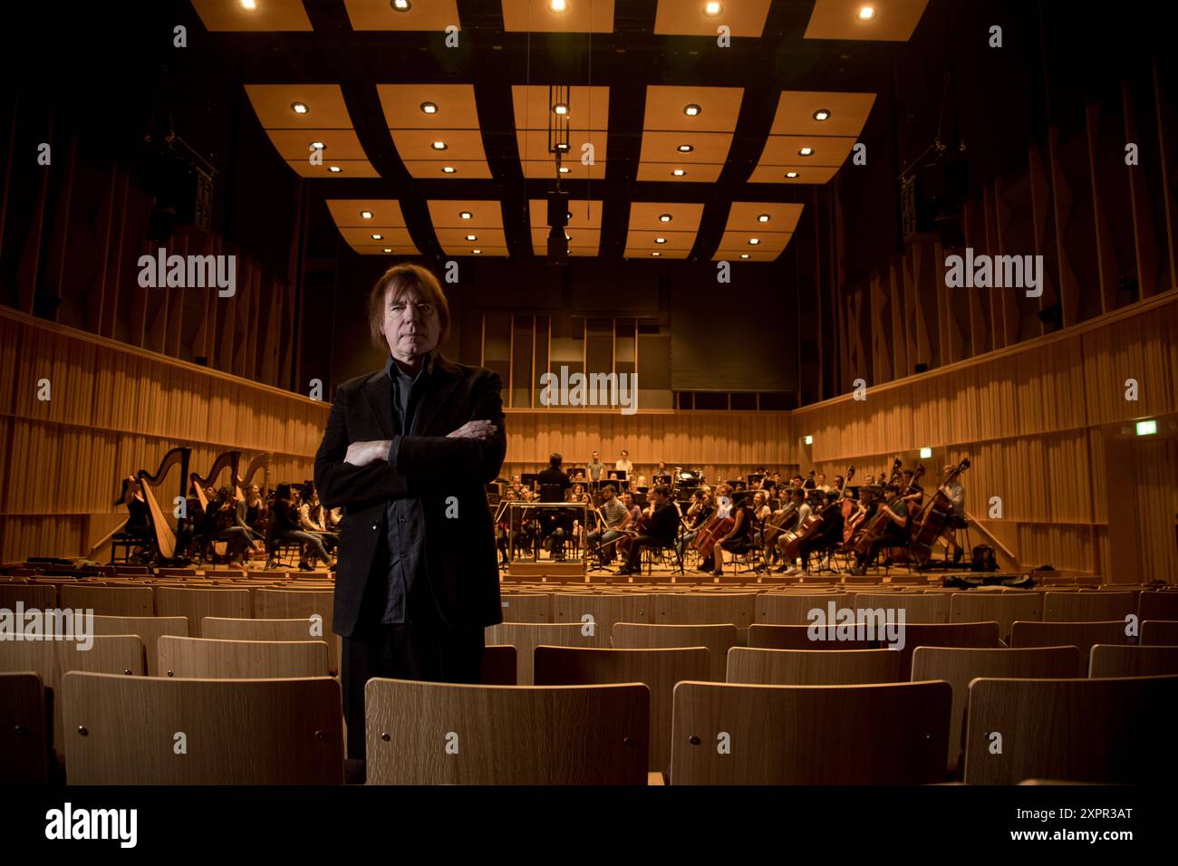 Julian Lloyd Webber photographed at the Birmingham Conservatoire. Stock Photo