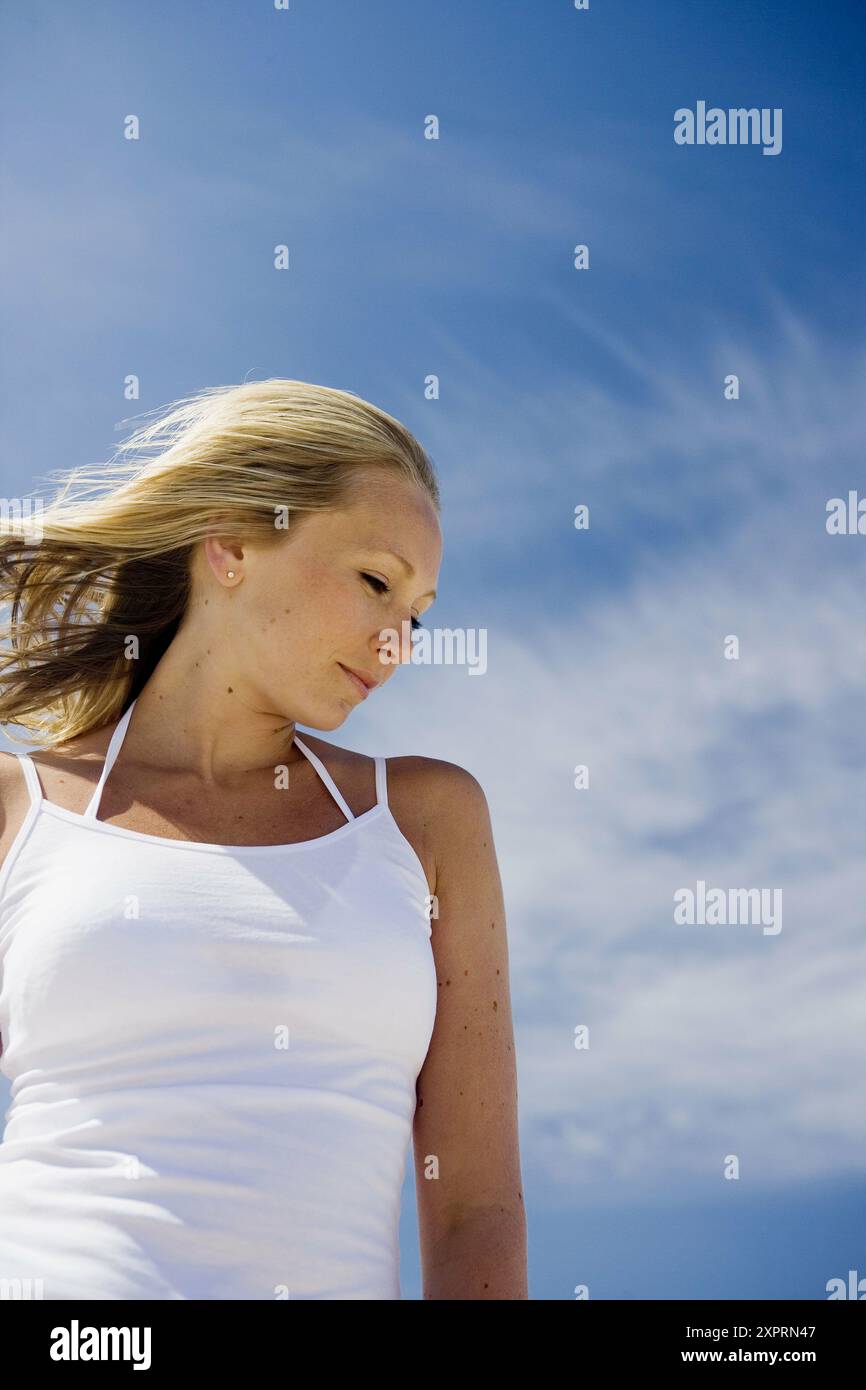 porary, Daytime, Exterior, Fair-haired, Female, Generation X, Human, Leisure, Medium shot, Medium sho Stock Photo