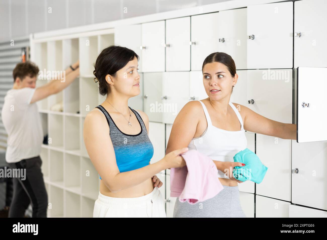Girls Locker Room Hi res Stock Photography And Images Alamy girls-locker-room-hi-res-stock-photography-and-images-alamy