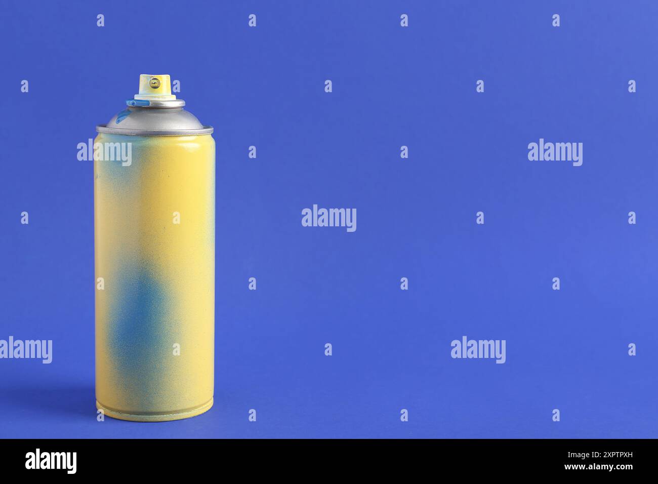 Used blue aerosol spray hi-res stock photography and images - Alamy