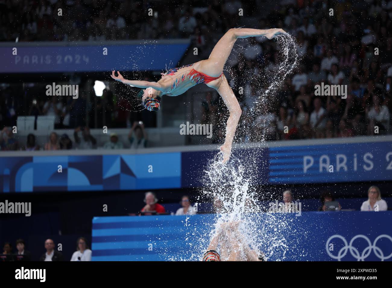 **CHINESE MAINLAND, HONG KONG, MACAU AND TAIWAN OUT** China wins gold ...