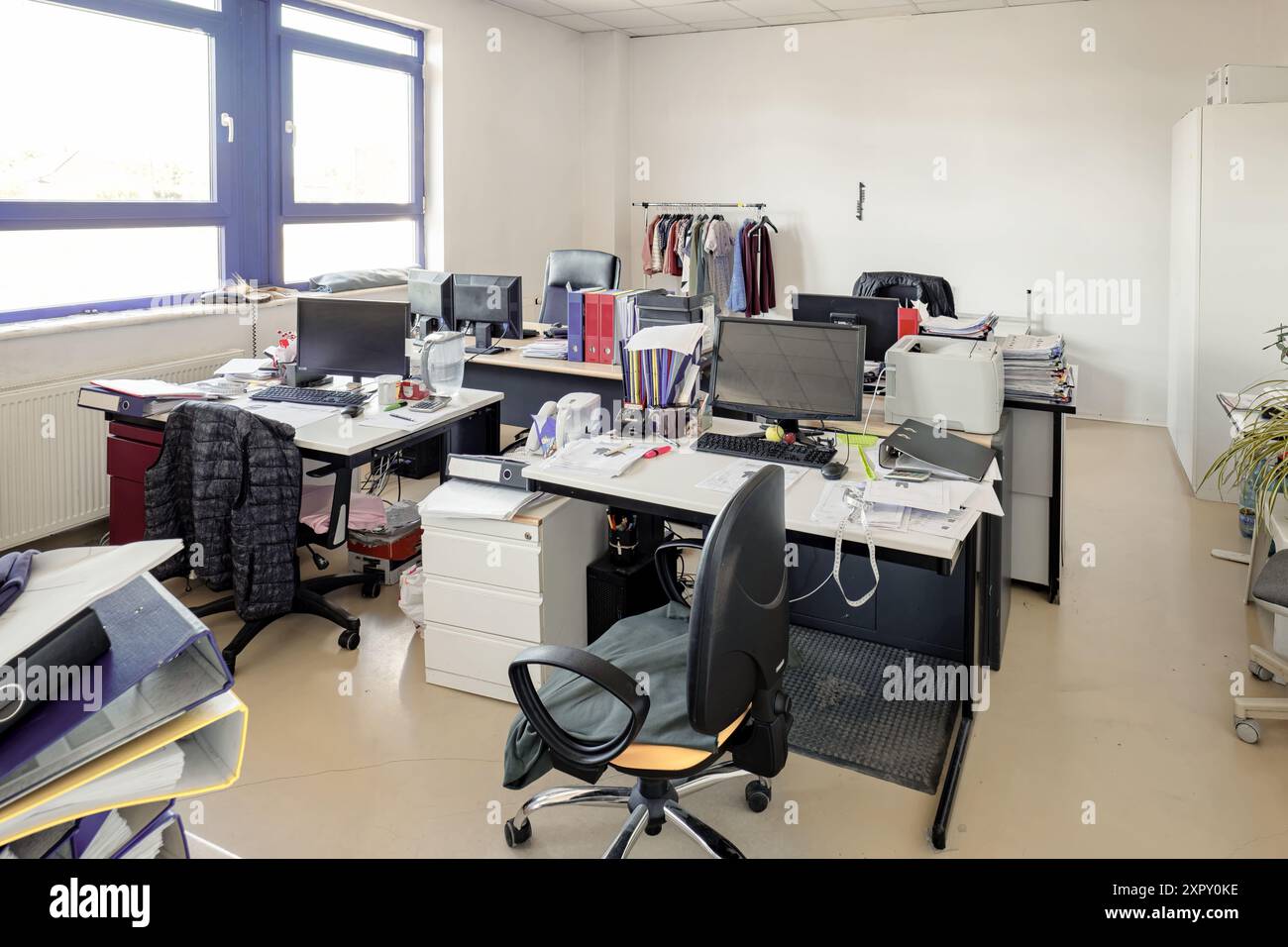 Messy conference room table hi-res stock photography and images - Alamy