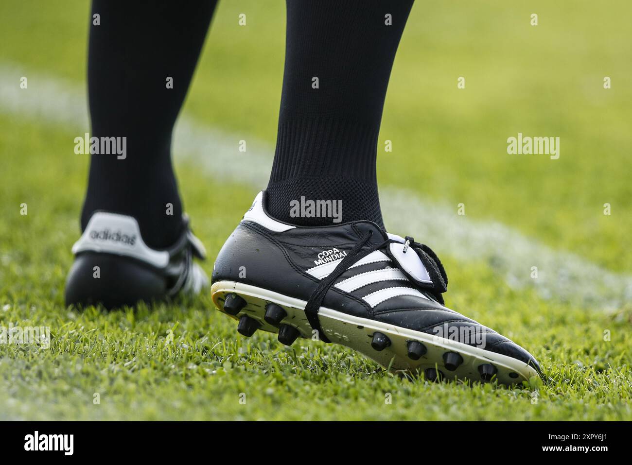 Adidas copa mundial hi res stock photography and images Alamy