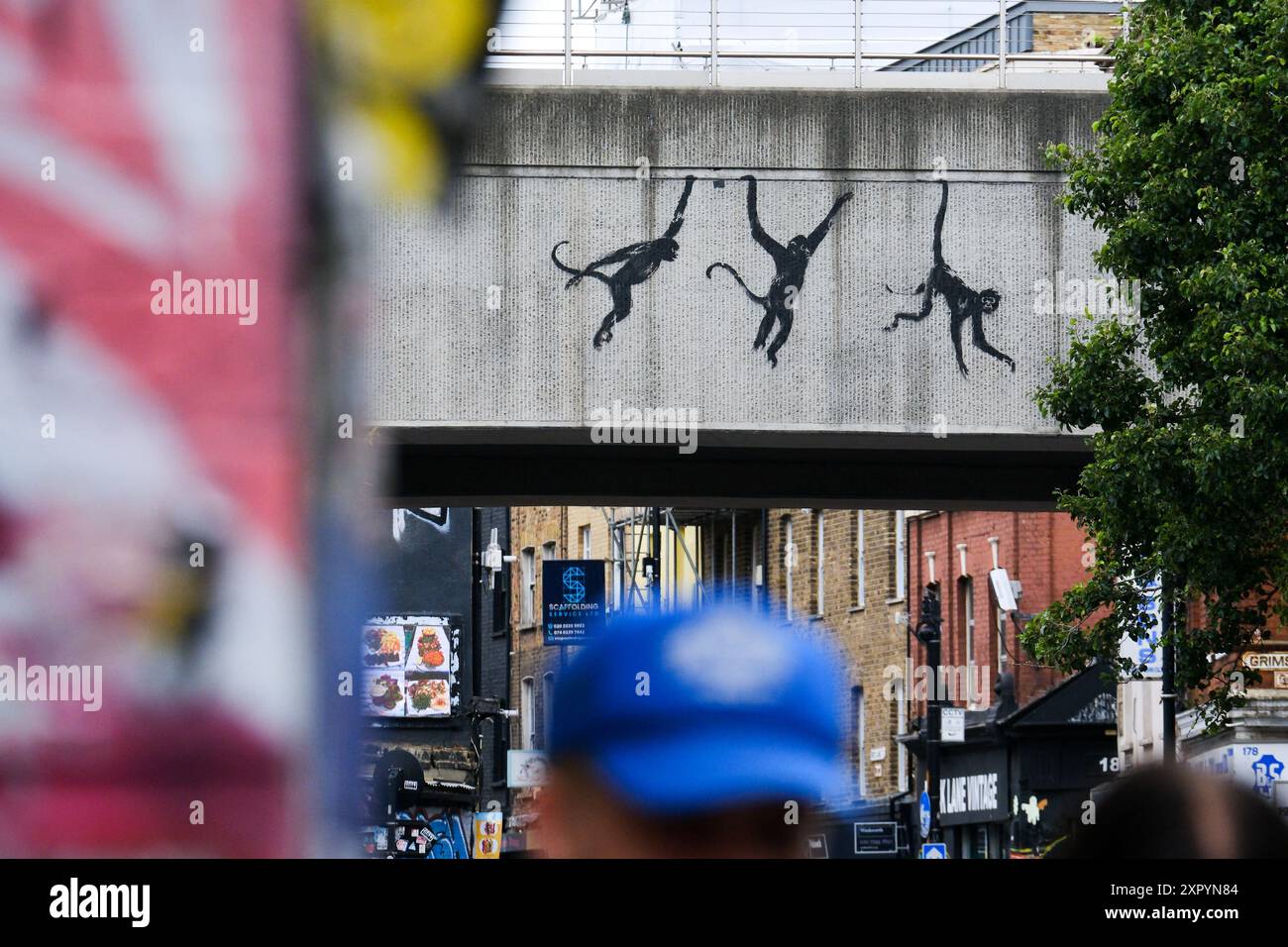 Brick Lane, London, UK. 8th Aug 2024. Banksy animal themed art appears ...