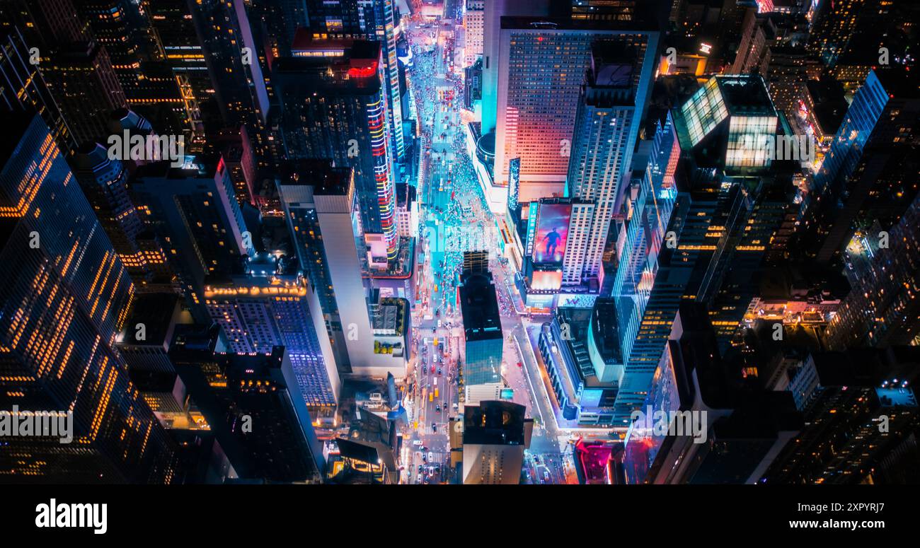 Big apple helicopter tour new york city hi-res stock photography and ...