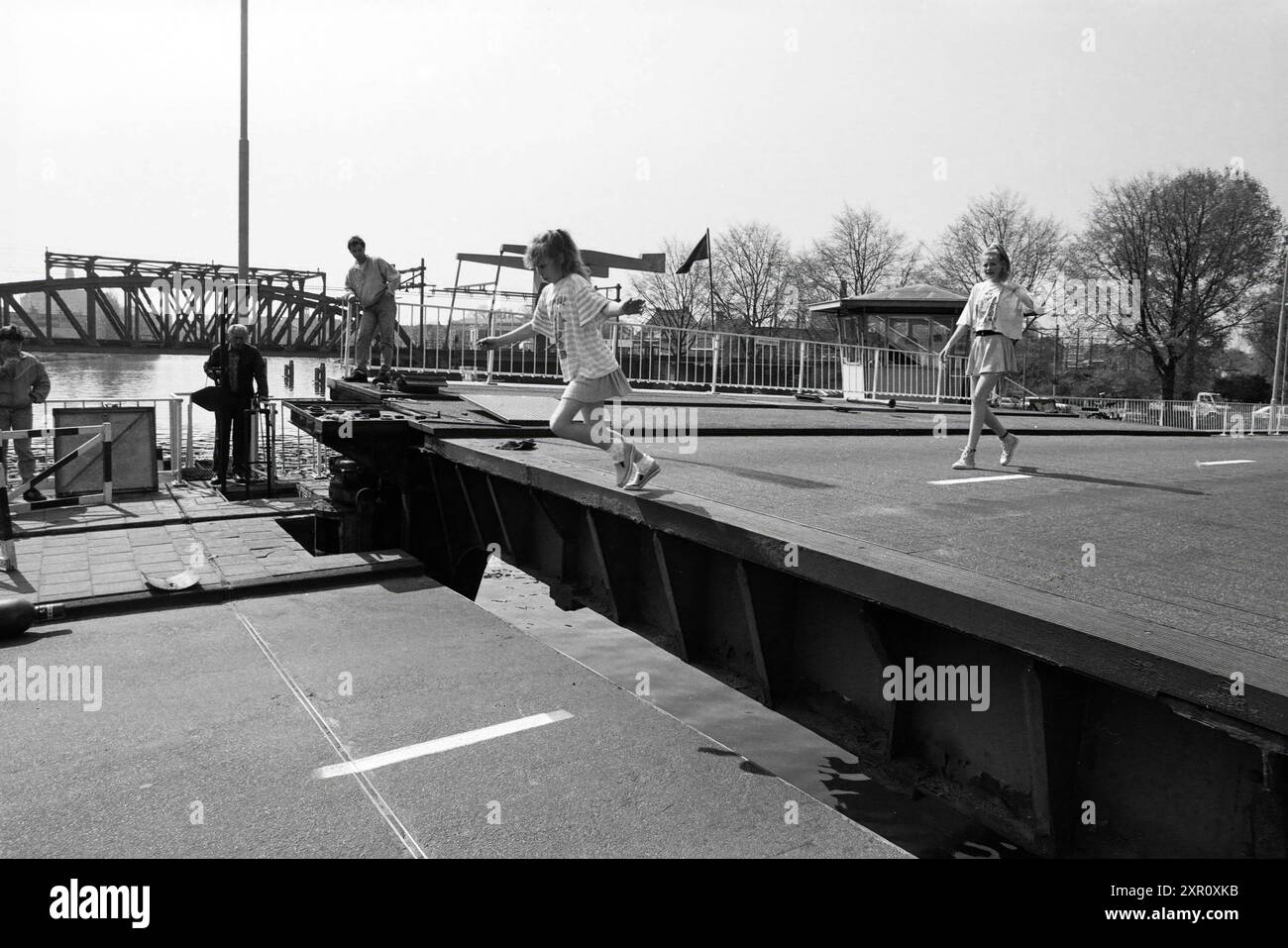 Prinsenbrug defective traffic jam hi-res stock photography and images ...