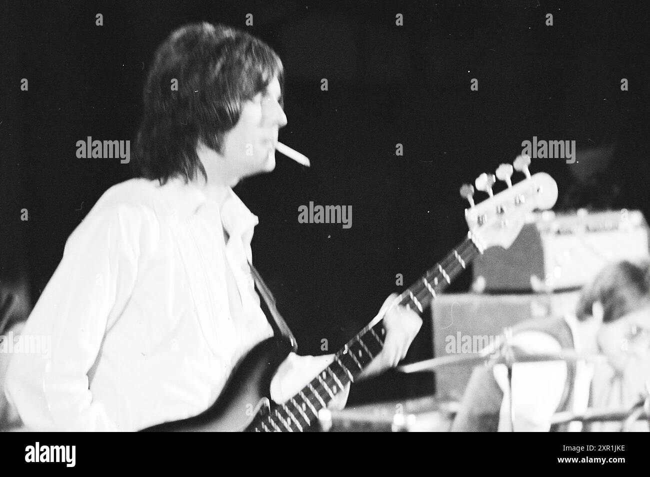 Holland Pop Festival in the Kralingse bos, which has gone down in history as the Dutch version of the American Woodstock festival. With performances by The Byrds, Mungo Jerry, Canned Heat and Jefferson Airplane, Music, Rotterdam, 26-06-1970, Whizgle Dutch News: Historic Images Tailored for the Future. Explore The Netherlands past with modern perspectives through Dutch agency imagery. Bridging yesterday's events with tomorrow's insights. Embark on a timeless journey with stories that shape our future. Stock Photo