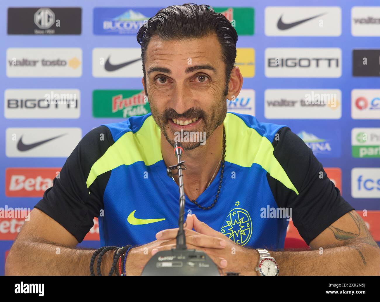 Charalambous hi-res stock photography and images - Page 2 - Alamy