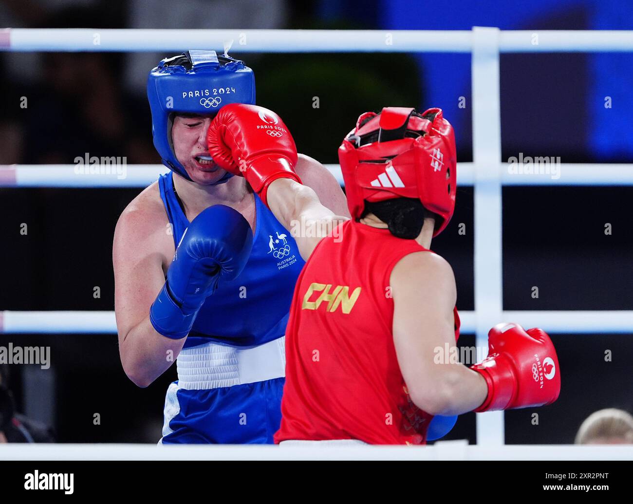Australia s Caitlin Parker left In Action Against China s Qian Li australia-s-caitlin-parker-left-in-action-against-china-s-qian-li