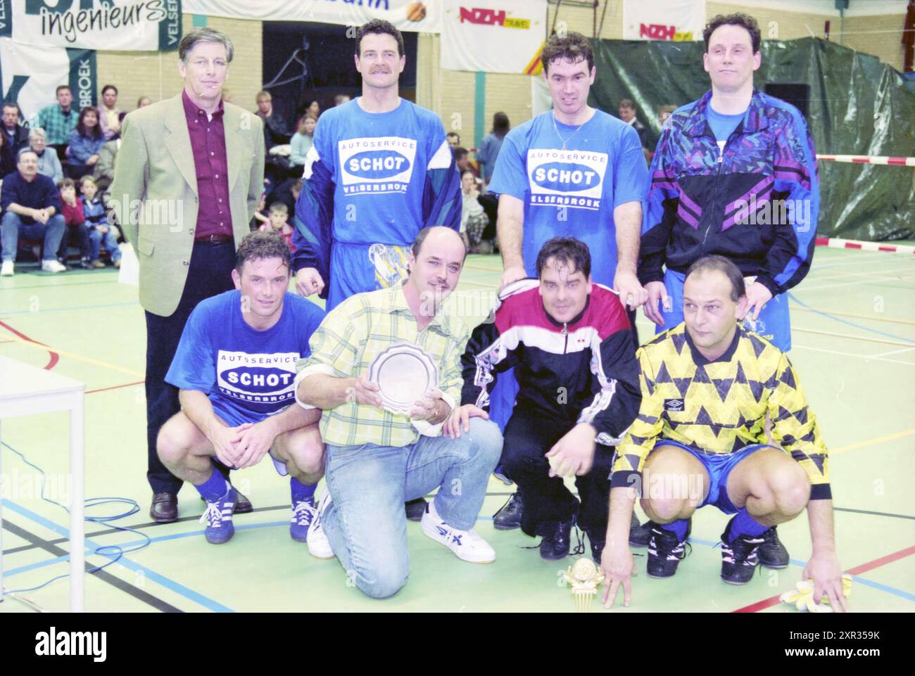 Street football tournament winners, 23-01-1998, Whizgle Dutch News: Historic Images Tailored for the Future. Explore The Netherlands past with modern perspectives through Dutch agency imagery. Bridging yesterday's events with tomorrow's insights. Embark on a timeless journey with stories that shape our future. Stock Photo