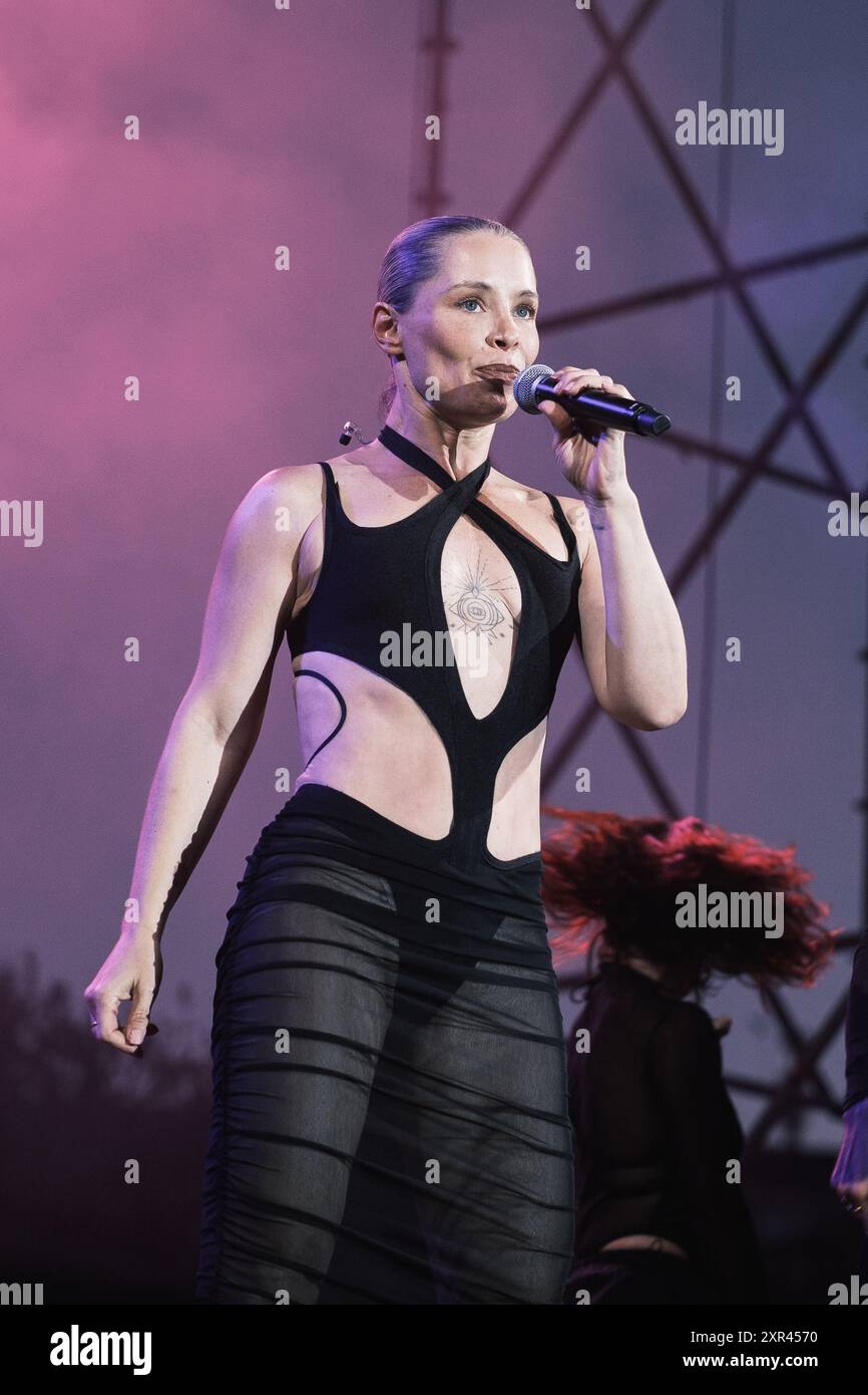 Soraya Arnelas Performs During The Concert Of The Mado Pride Festival soraya-arnelas-performs-during-the-concert-of-the-mado-pride-festival
