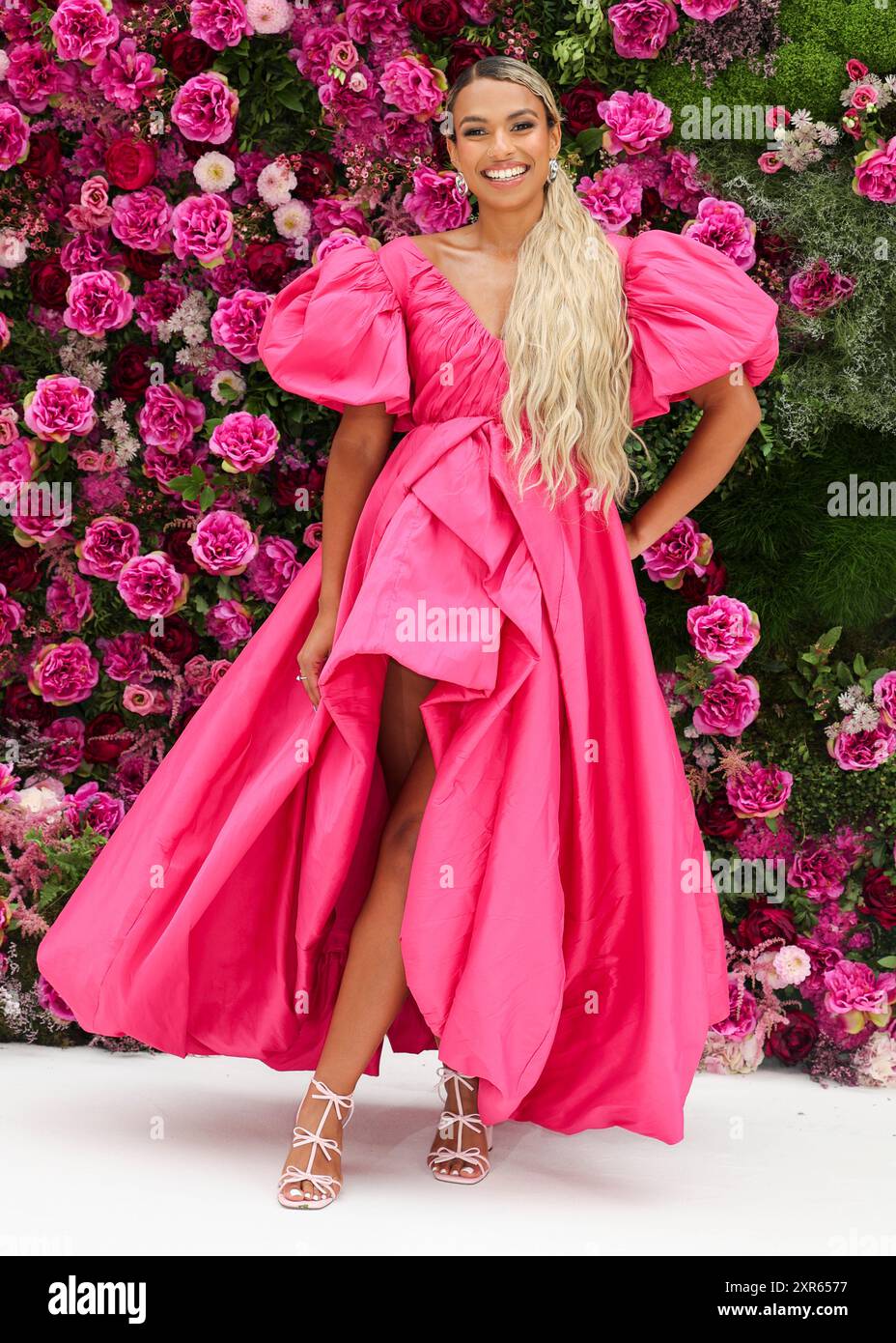 Lush Kemi Rodgers On The Cheap Beauty Essentials She's Taking To The I'm A Celeb Jungle Wallpaper in 4K Lush Kemi Rodgers On The Cheap Beauty Essentials She's Taking To The I'm A Celeb Jungle Wallpaper in 4K