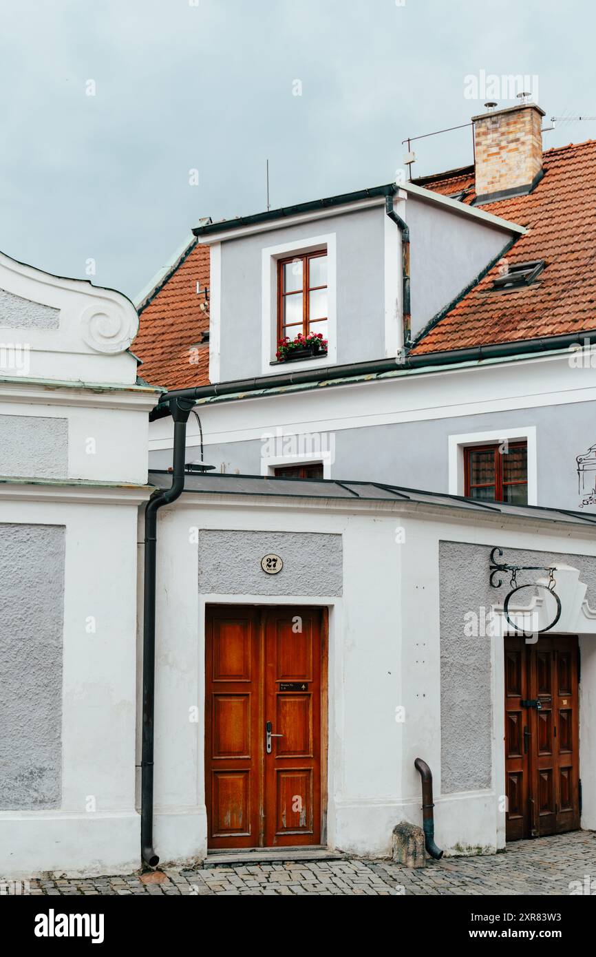 Building Features Historic Historic building features elegant hi-res stock photography and images ...