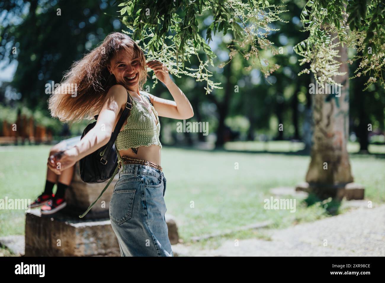 Branches dancing in the breeze hi-res stock photography and images - Alamy