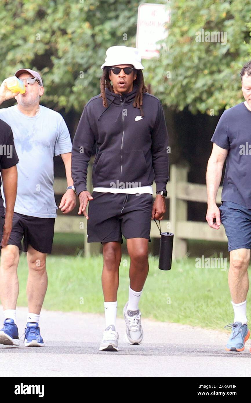 EXCLUSIVE EXCLUSIVE ALL ROUNDER Jay Z spotted out jogging with friends in the Hamptons New York Featuring Jay Z Where The Hamptons New York United States When 06 Aug 2024 Credit Matt
