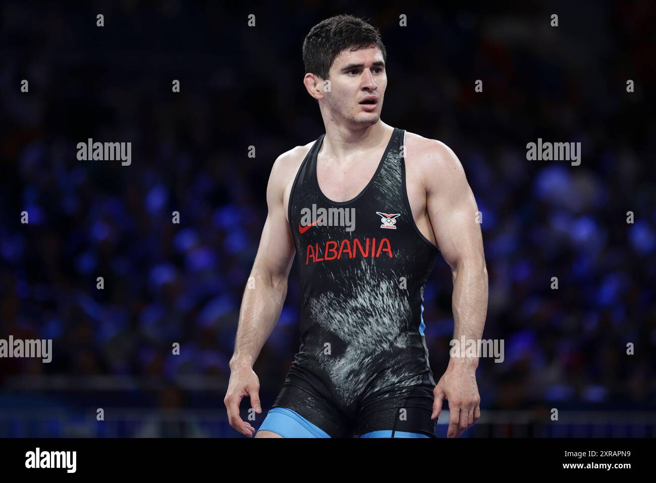 Cultura en paris hi-res stock photography and images - Alamy